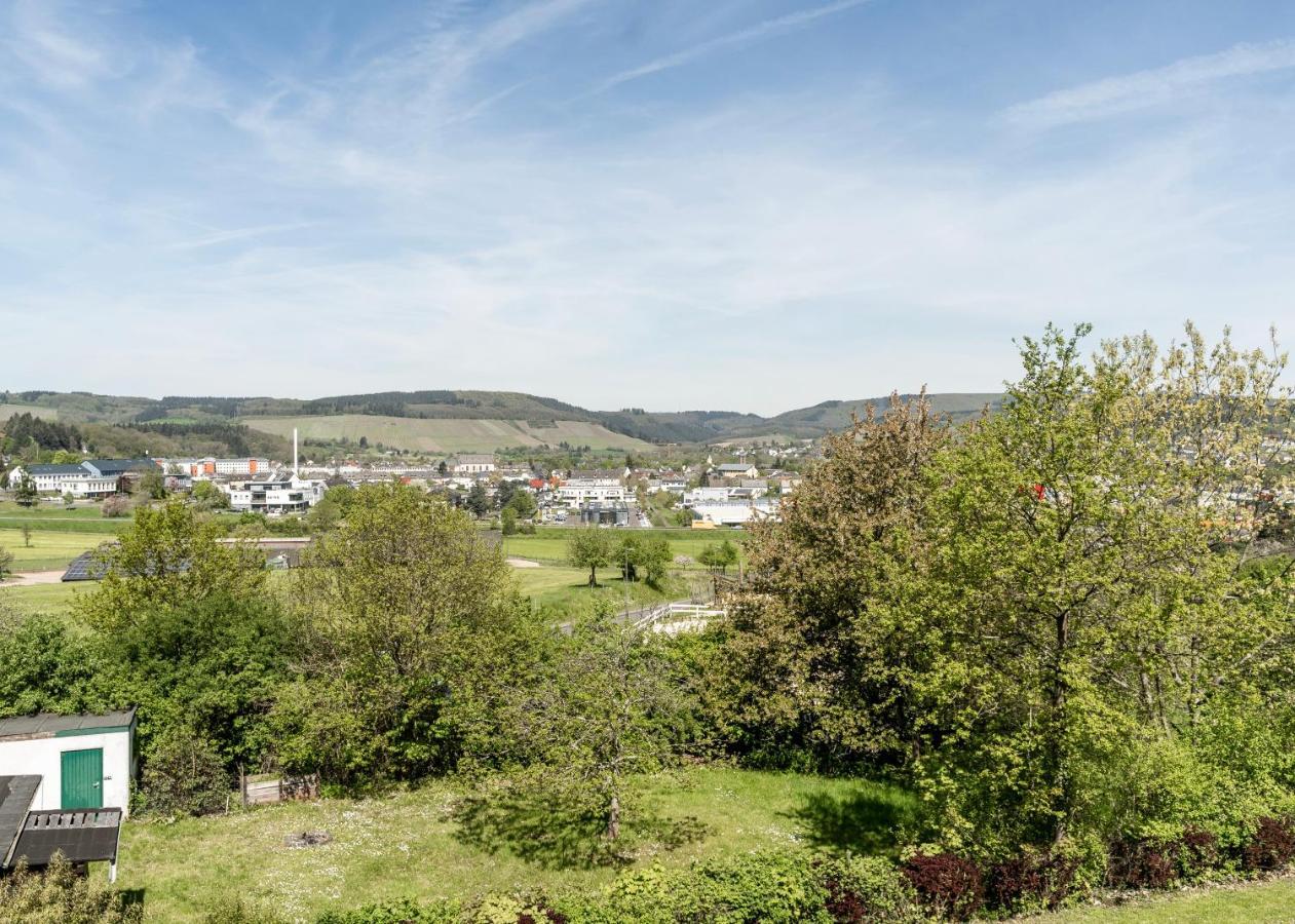 Aparthotel Tannenhof Wittlich Buitenkant foto